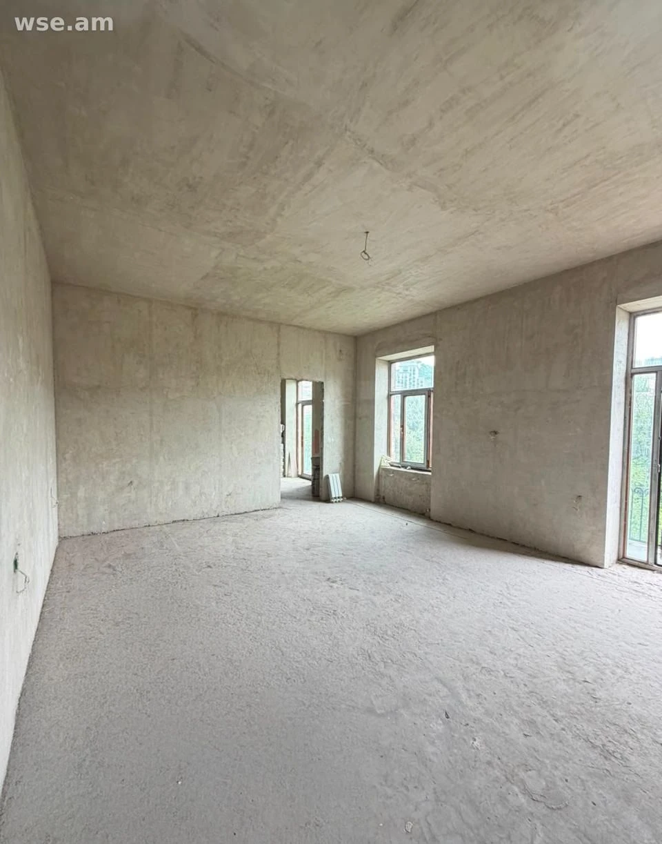 2-комн., 84 м², 4/4 эт., улица Абовяна 41