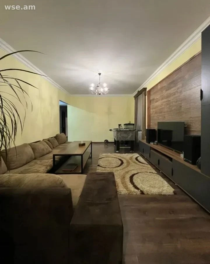 4-комн., 88 м², 2/4 эт., улица братьев Алиханян 7