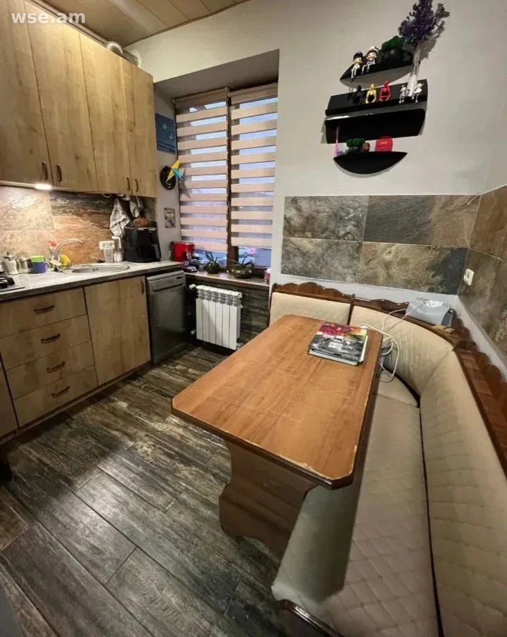 4-комн., 88 м², 2/4 эт., улица братьев Алиханян 7