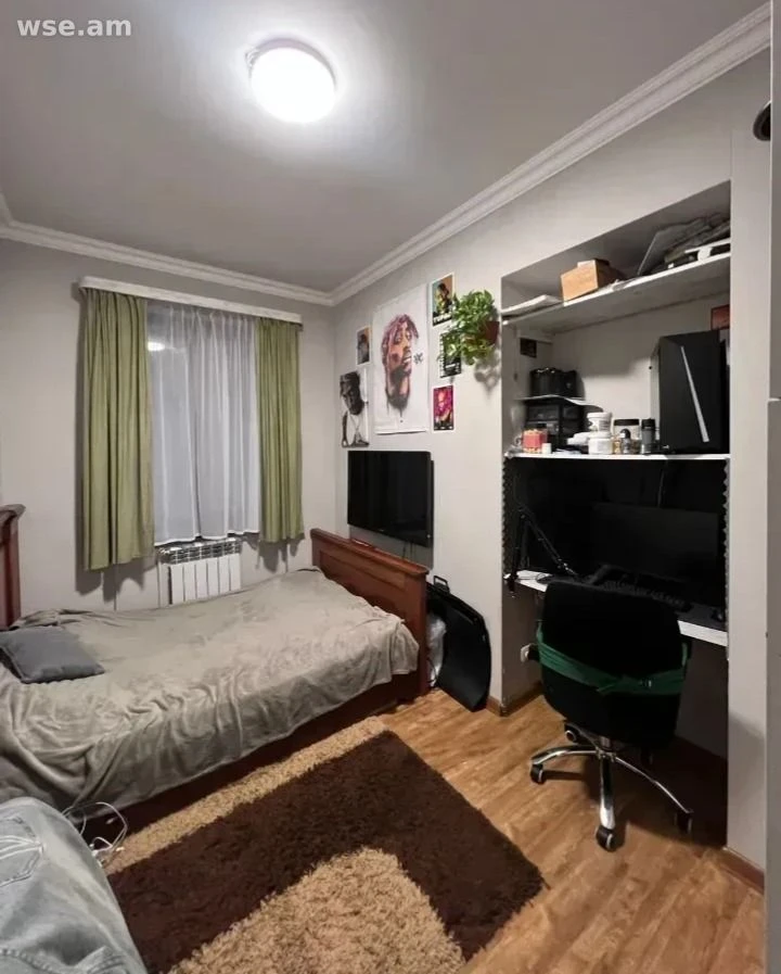 4-комн., 88 м², 2/4 эт., улица братьев Алиханян 7