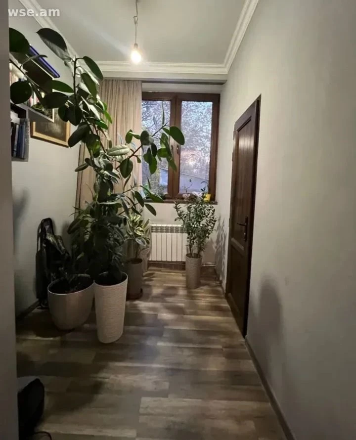 4-комн., 88 м², 2/4 эт., улица братьев Алиханян 7