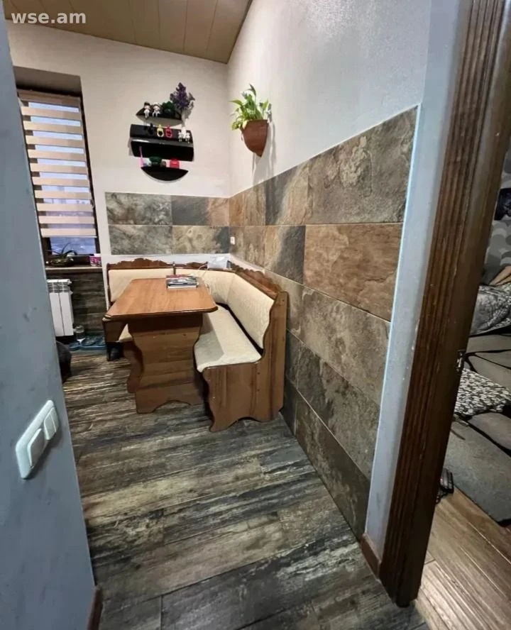 4-комн., 88 м², 2/4 эт., улица братьев Алиханян 7