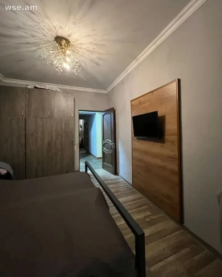 4-комн., 88 м², 2/4 эт., улица братьев Алиханян 7