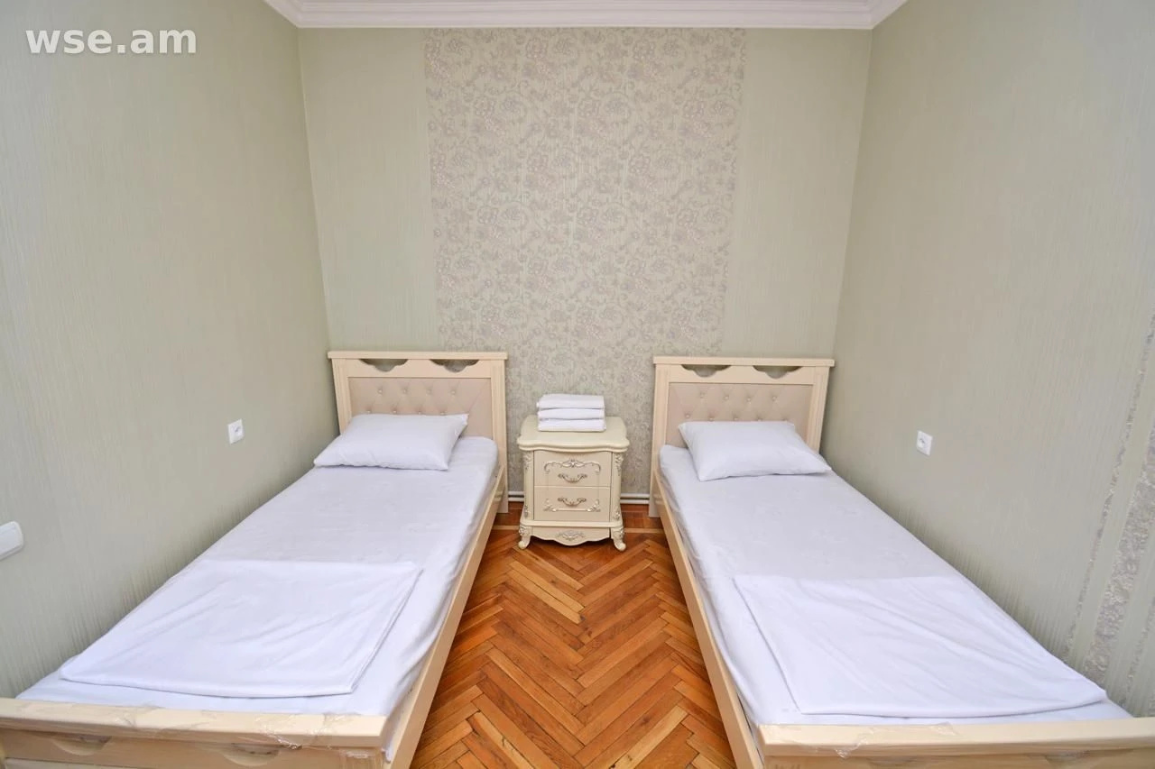 3-комн., 95 м², 3/5 эт., улица Вардананц