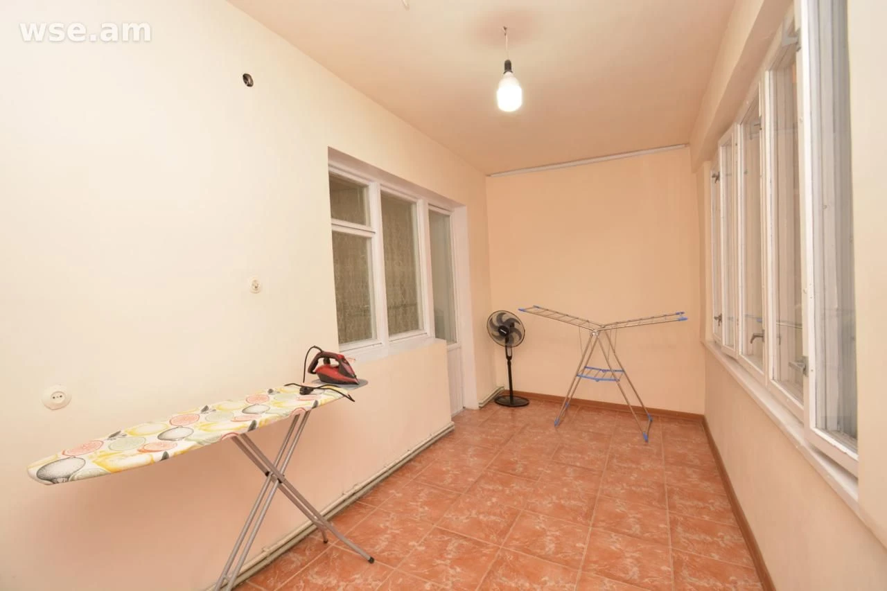 3-комн., 95 м², 3/5 эт., улица Вардананц