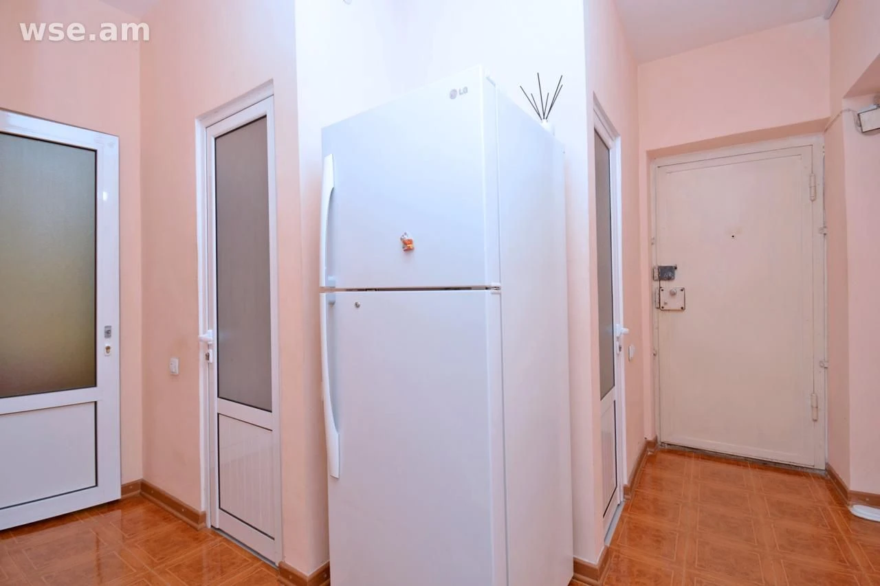 3-комн., 95 м², 3/5 эт., улица Вардананц