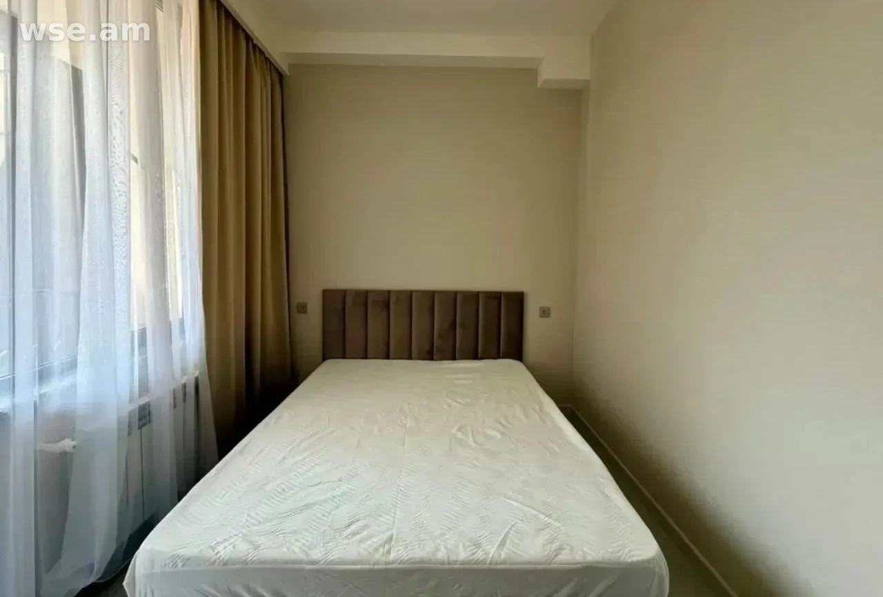3 սենյականոց, 88 քմ, 2/4 հարկ, Պապ Թագավորի փողոց 7