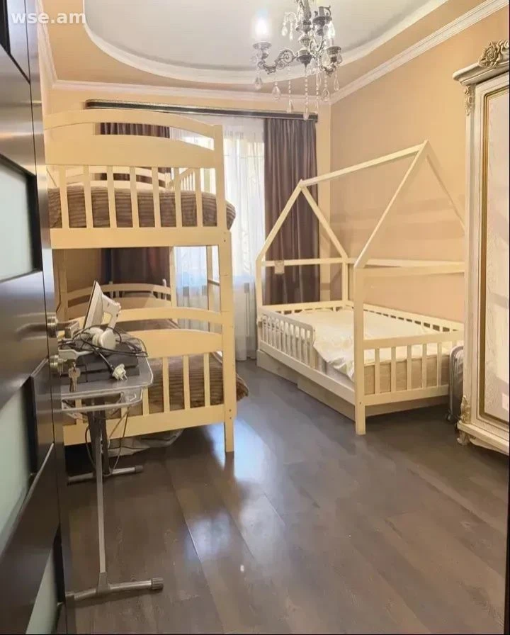 3室公寓, 73㎡, 阿尔诺·巴巴贾尼扬街83号 — 350 000 ֏ | WSE.AM
