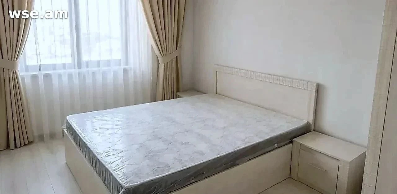 4-room, 115 m², 16/16 floor, Griboedov street 48