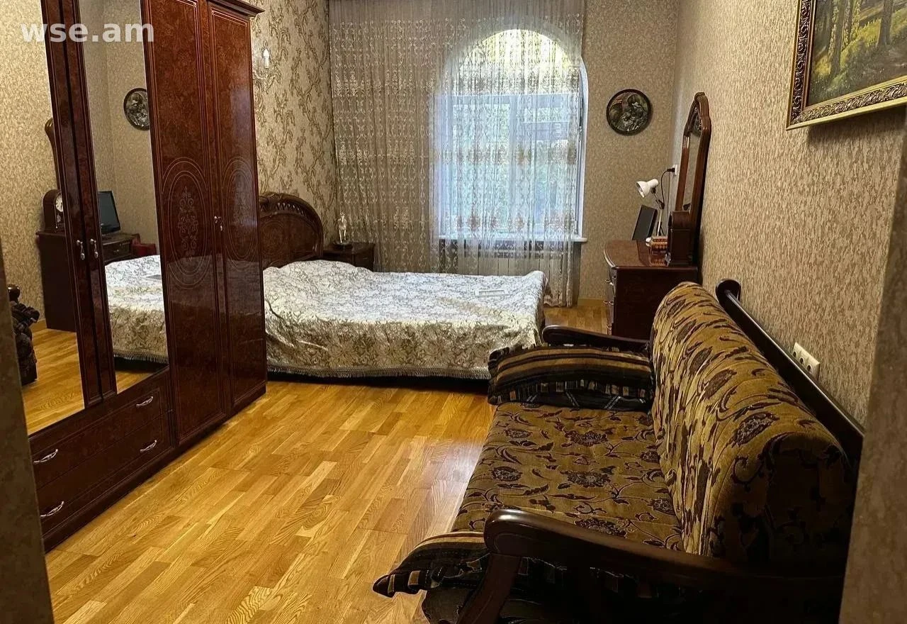2 - սենյակ, 72 քմ, 4/4 հարկ, Տիգրան Մեծի պողոտա 28