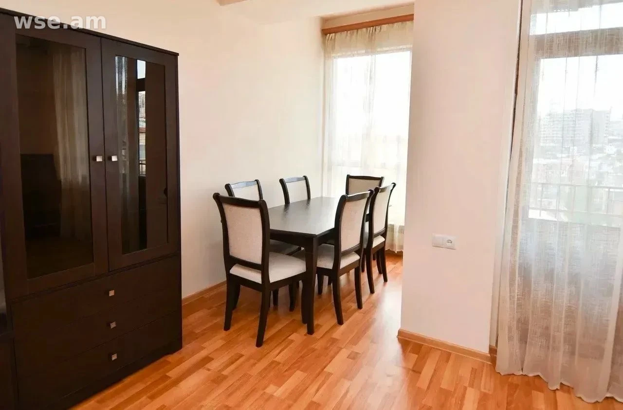 3-комн., 110 м², 10/13 эт., проспект Месропа Маштоца 33/1