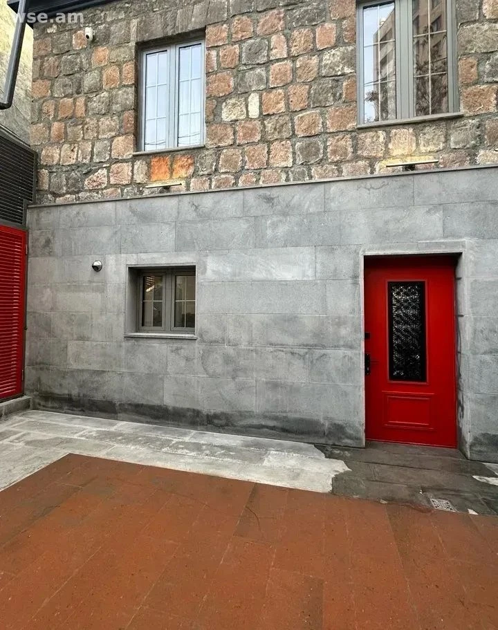 2-комн. дом, 70 м², 2-этажный, улица Григора Арутюняна 10