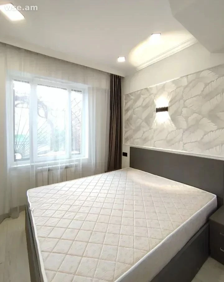 2-rooms, 45 m², 1/5 floor, Griboedov street 2/1