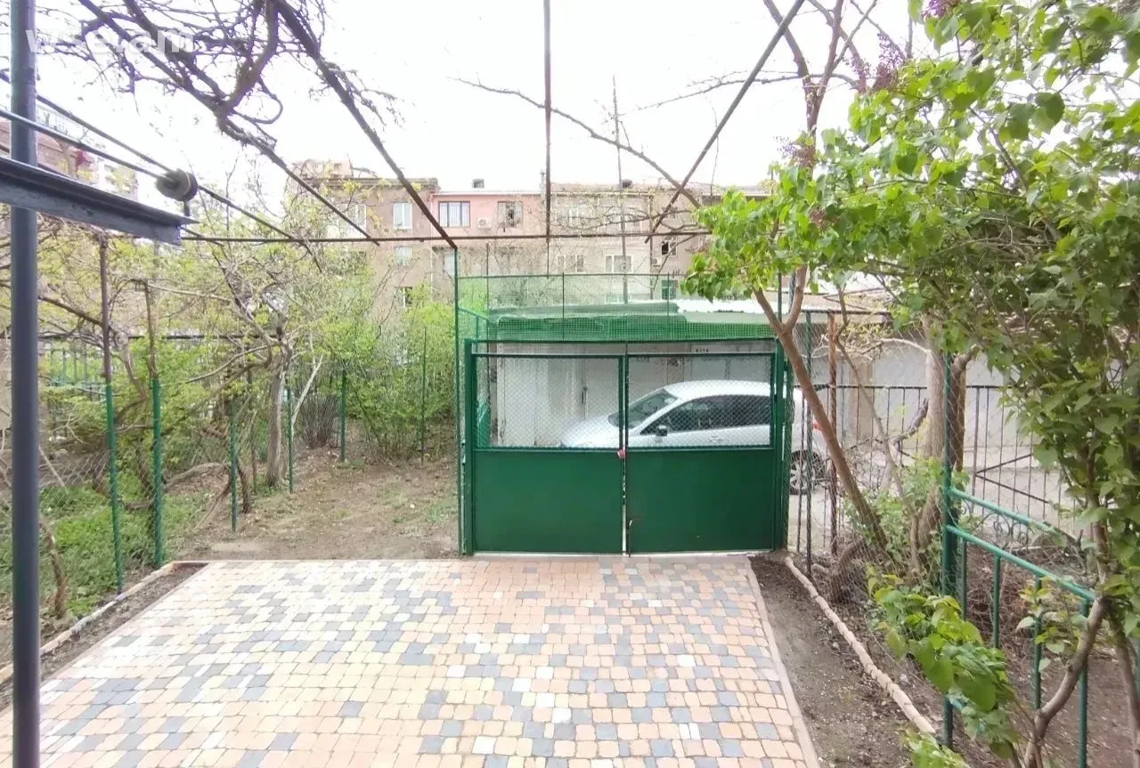2-rooms, 45 m², 1/5 floor, Griboedov street 2/1