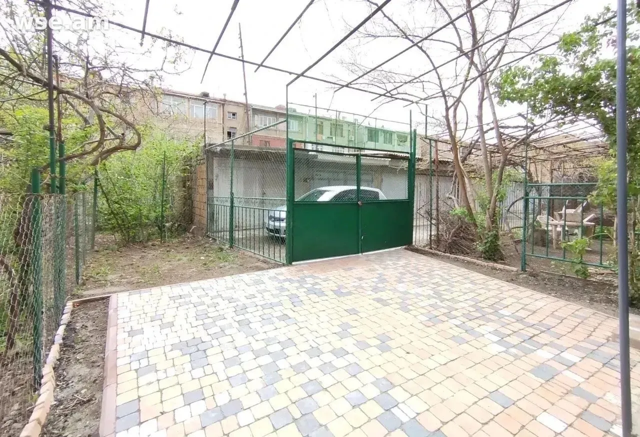 2-rooms, 45 m², 1/5 floor, Griboedov street 2/1