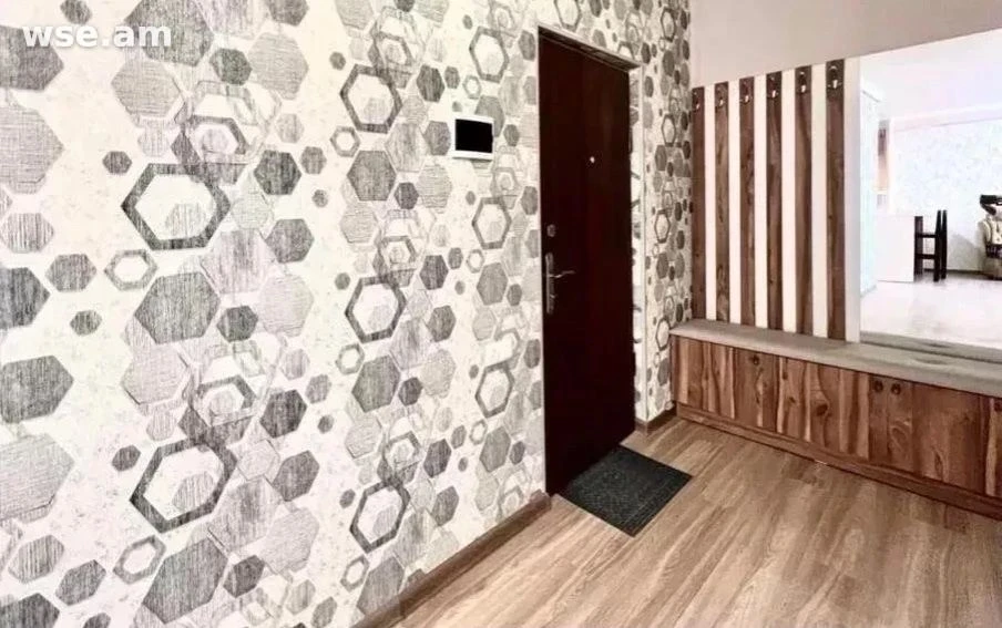 2-комн., 67 м², 4/14 эт., улица Аргишти 11/11