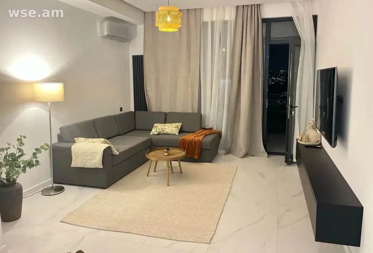 2-комн., 72 м², 16/18 эт., ул. Маршала Бабаджаняна