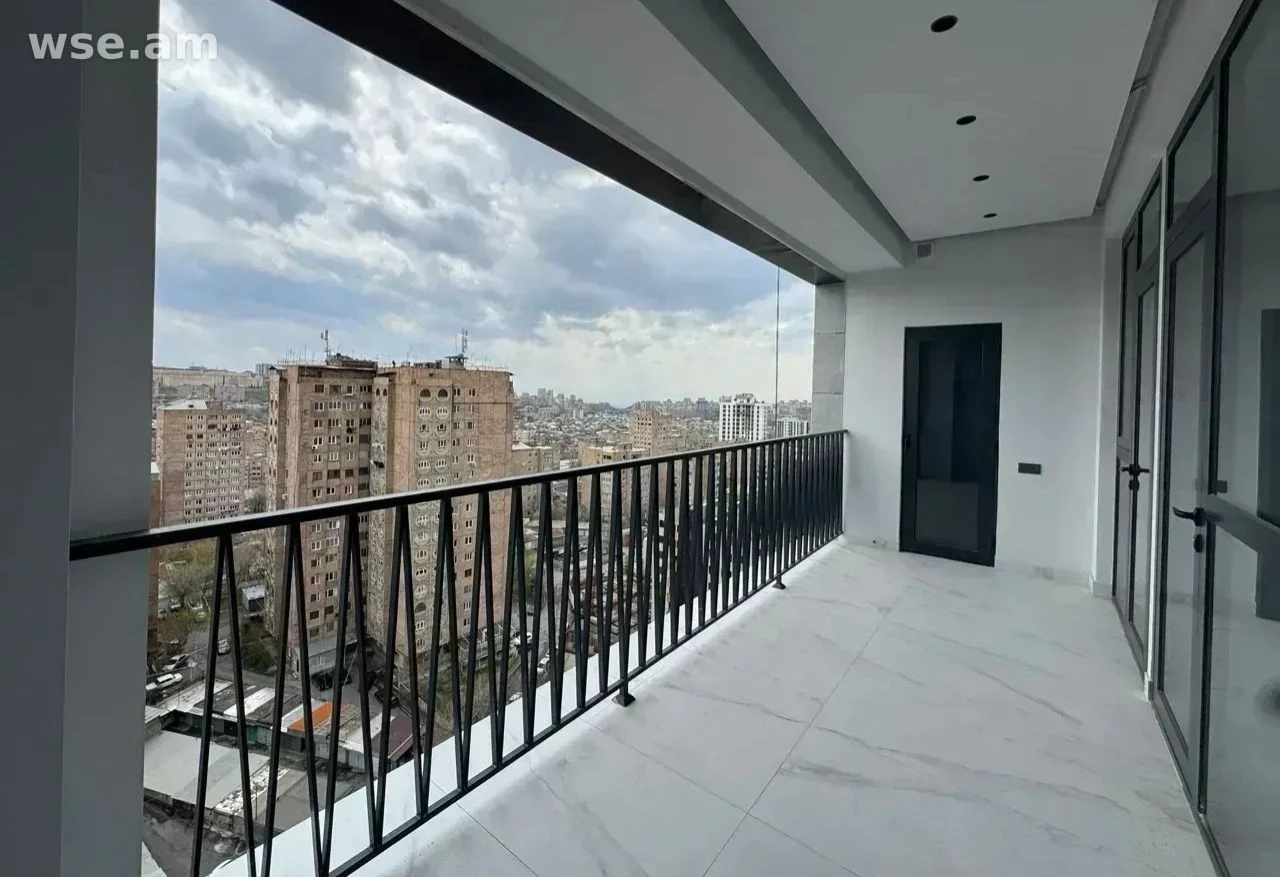 2-комн., 72 м², 16/18 эт., ул. Маршала Бабаджаняна