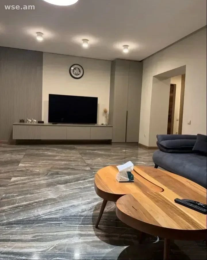 3-комн., 120 м², 1/5 эт., улица Дереника Демирчяна 62