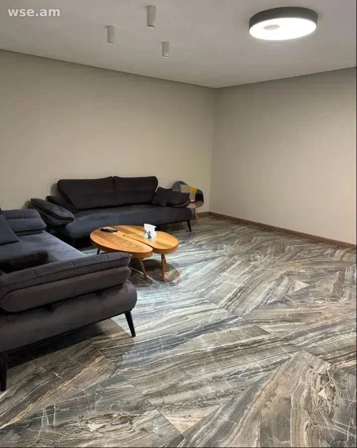 3-комн., 120 м², 1/5 эт., улица Дереника Демирчяна 62