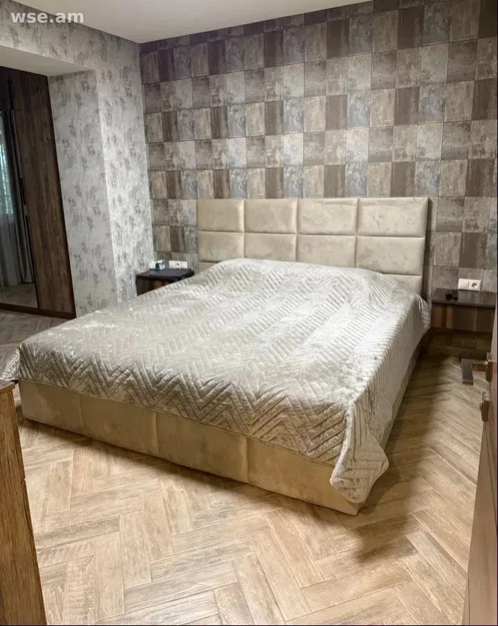 3-комн., 120 м², 1/5 эт., улица Дереника Демирчяна 62