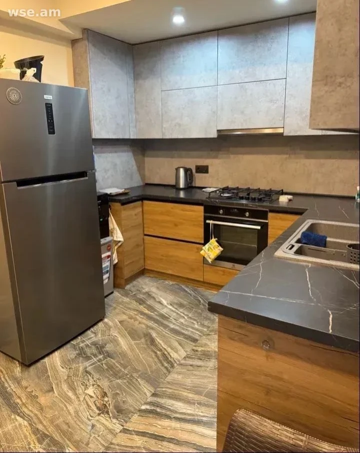 3-комн., 120 м², 1/5 эт., улица Дереника Демирчяна 62