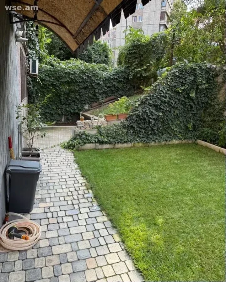 3-комн., 120 м², 1/5 эт., улица Дереника Демирчяна 62