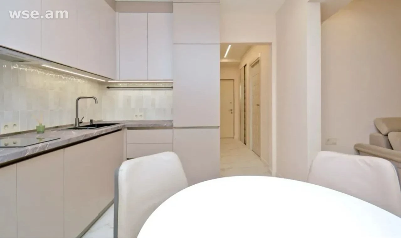 2-комн., 45 м², 4/10 эт., Улица Нар-Доса