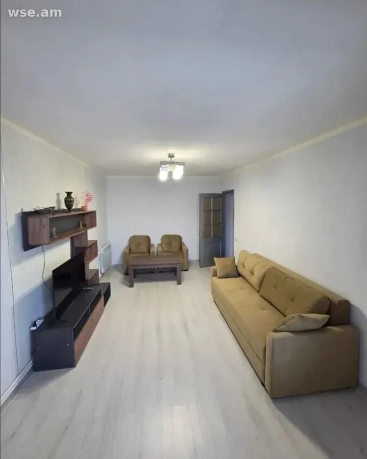 3-комн., 74 м², 2/4 эт., улица Лепсиуса