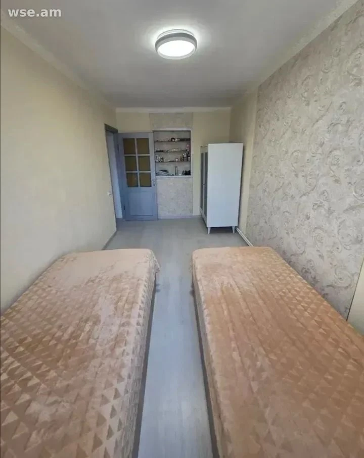 3-комн., 74 м², 2/4 эт., улица Лепсиуса