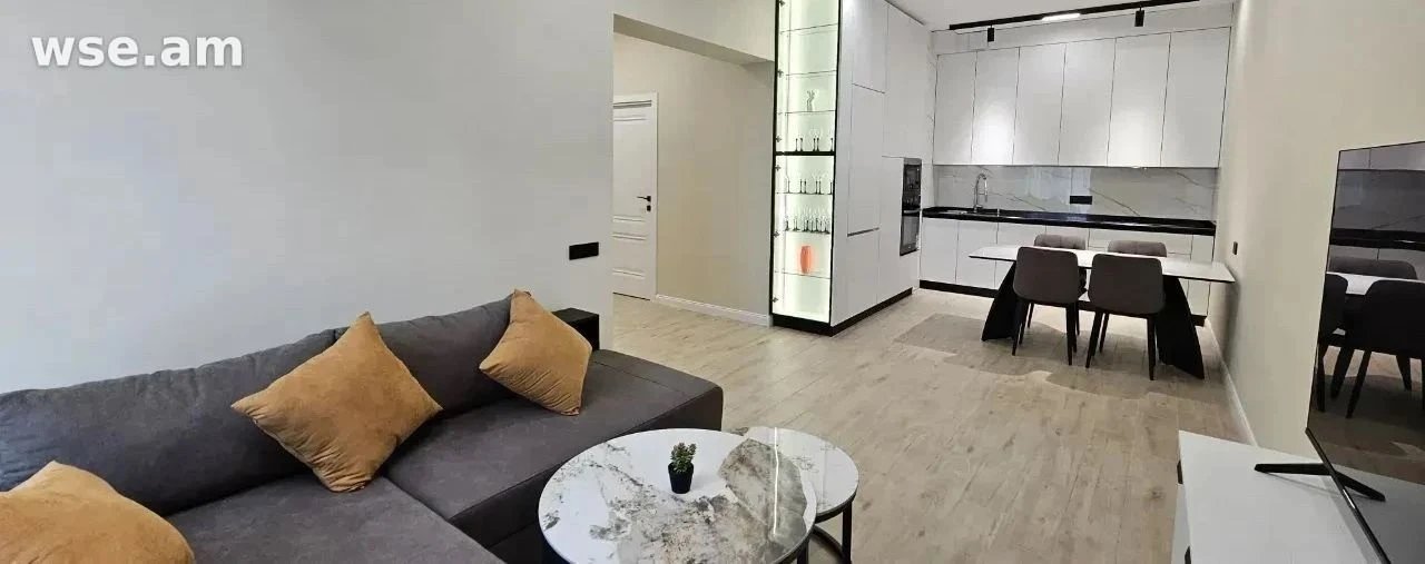 3-комн., 73 м², 5/18 эт., улица Ханджяна 9/3