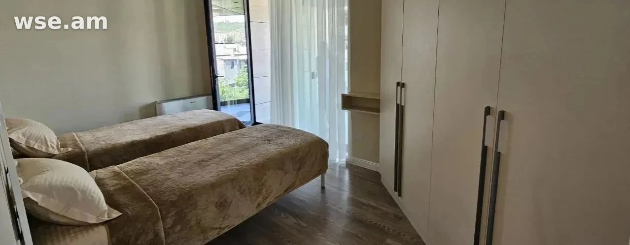 3-комн., 73 м², 5/18 эт., улица Ханджяна 9/3