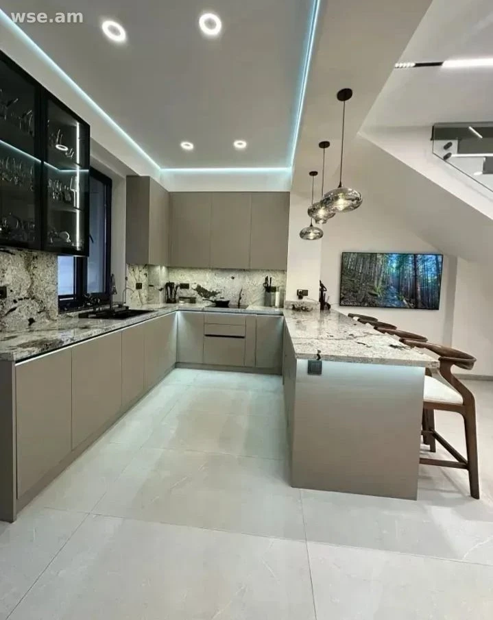 4-комн. дом, 120 м², 2-этажный, улица Багреванда