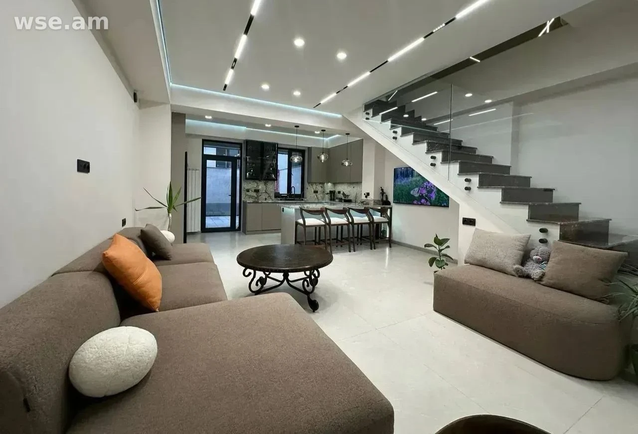 4-комн. дом, 120 м², 2-этажный, улица Багреванда