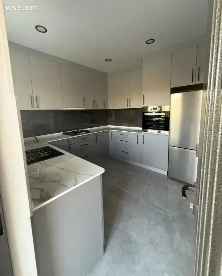 4-room house, 110 m², 2/2 floor, street David Beka 74