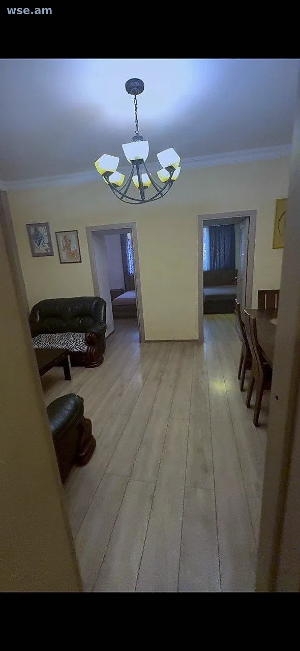 6-комн. дом, 280 м², 3-этажный, 9-я улица Канакер 4\1
