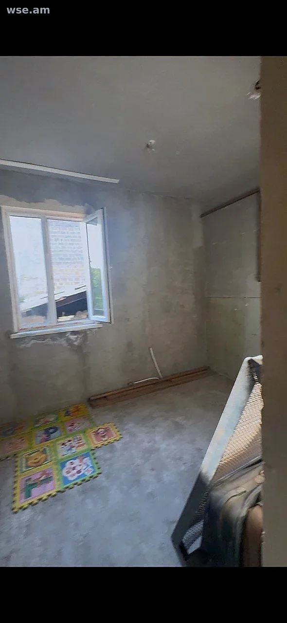 6-комн. дом, 280 м², 3-этажный, 9-я улица Канакер 4\1