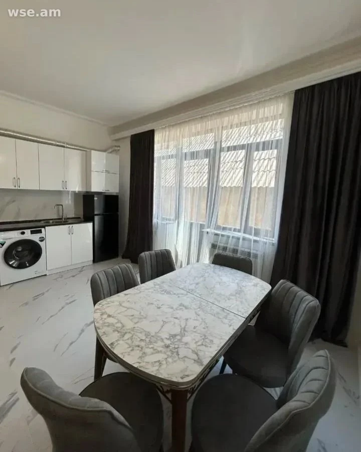 3-комн., 110 м², 1/1 эт., улица Соса Саргсяна 92