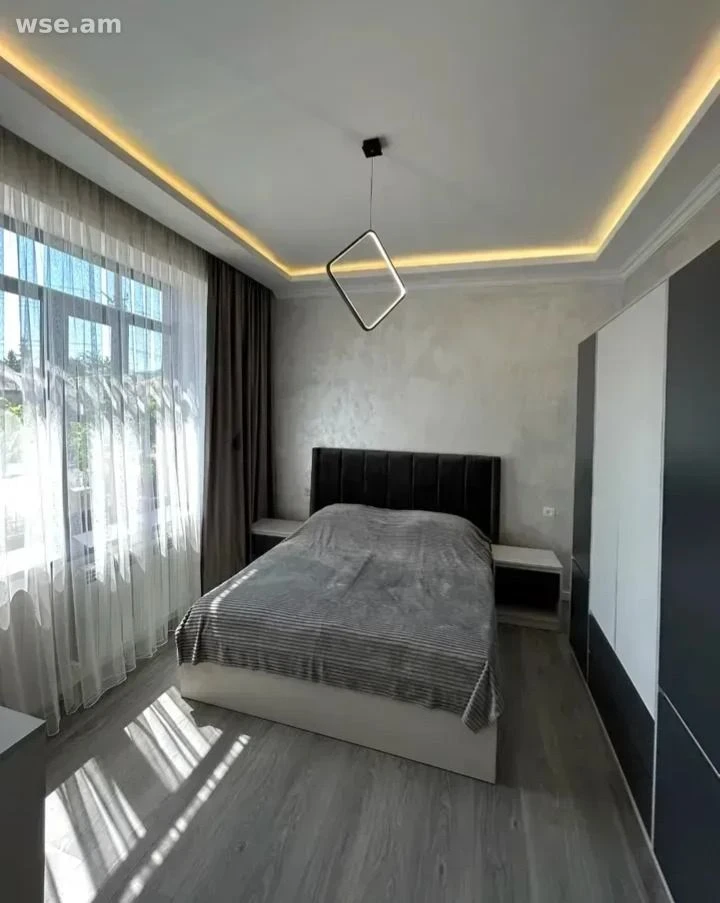 3-комн., 110 м², 1/1 эт., улица Соса Саргсяна 92