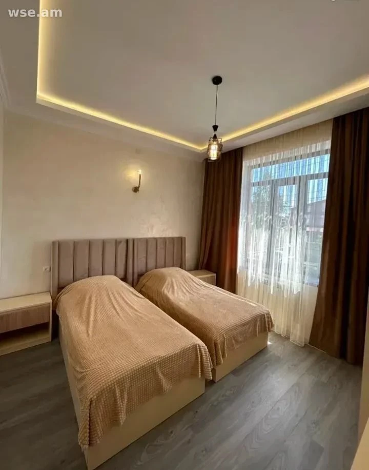 3-комн., 110 м², 1/1 эт., улица Соса Саргсяна 92