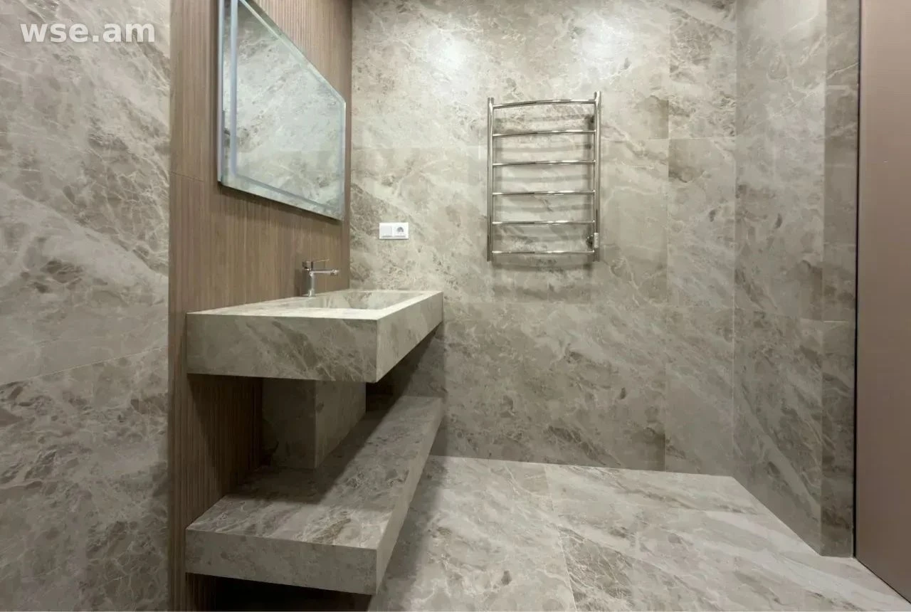4-комн., 122 м², 5/12 эт., улица Давита Анхахта 11/12
