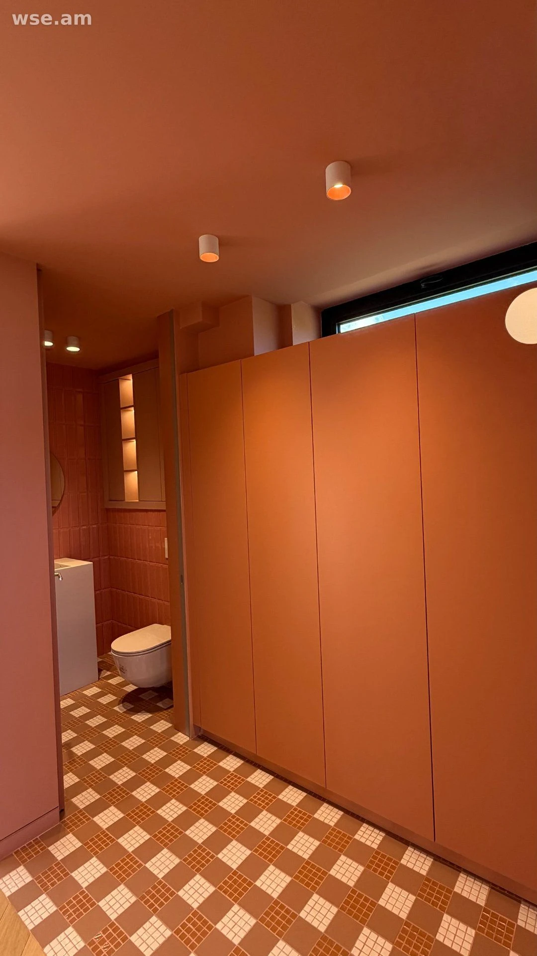 4-комн., 210 м², проспект Азатутян 1/60
