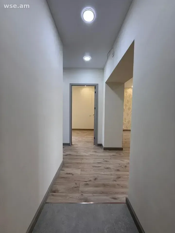 3-room, 82 m², 5/5 floor, 1st lane of Kyivyan street 3