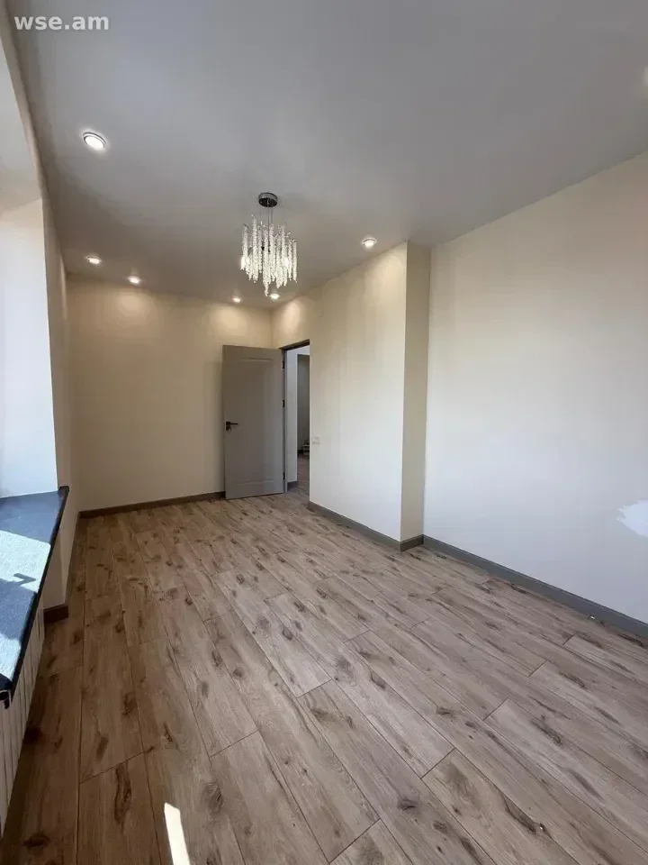 3-room, 82 m², 5/5 floor, 1st lane of Kyivyan street 3