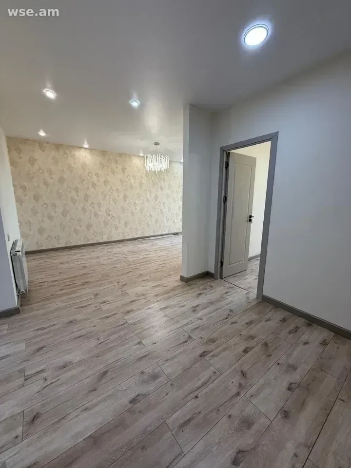 3-room, 82 m², 5/5 floor, 1st lane of Kyivyan street 3