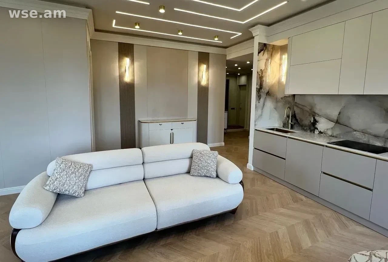 3-комн., 96 м², 4/15 эт., улица Овсепа Аргутяна 22