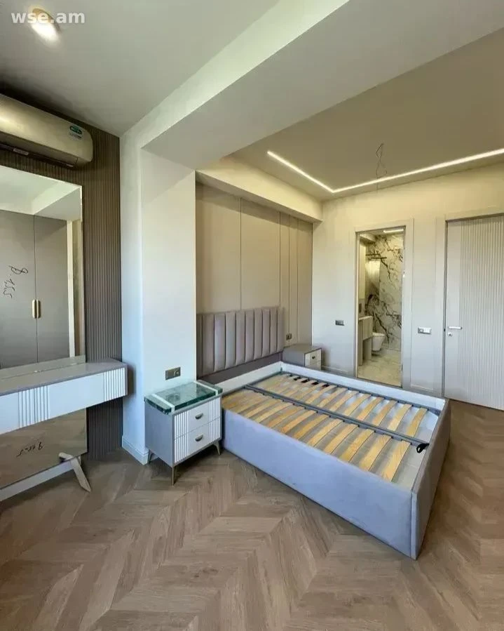 3-комн., 96 м², 4/15 эт., улица Овсепа Аргутяна 22