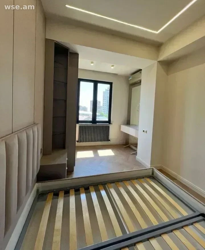 3-комн., 96 м², 4/15 эт., улица Овсепа Аргутяна 22