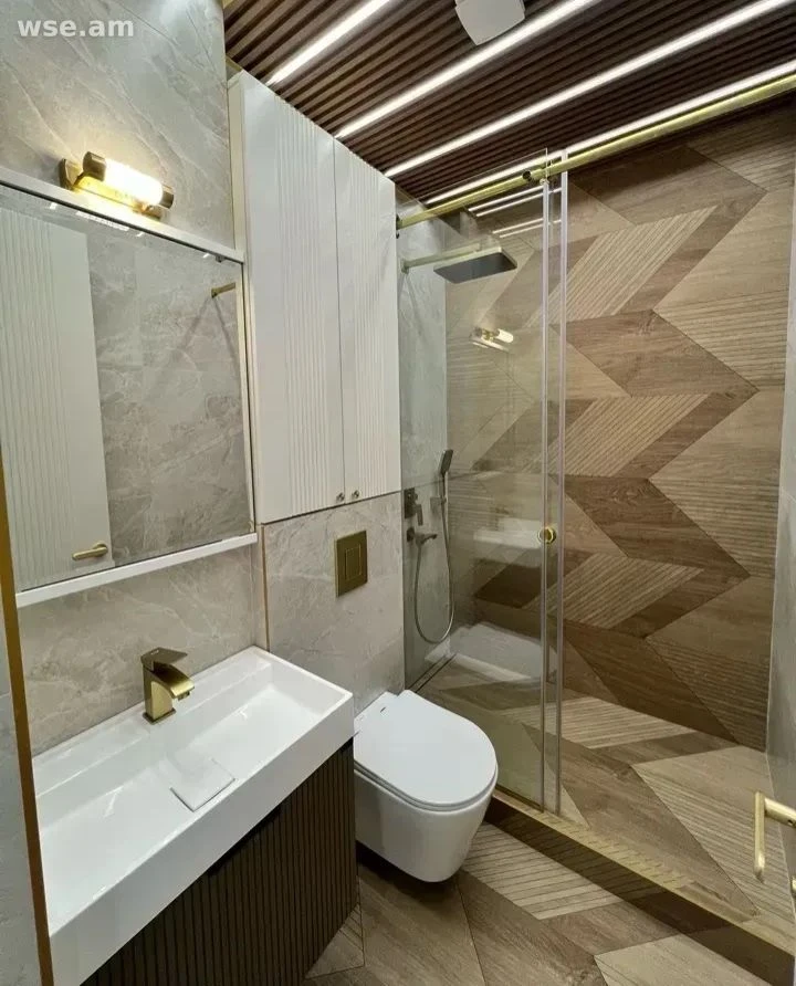 3-комн., 96 м², 4/15 эт., улица Овсепа Аргутяна 22