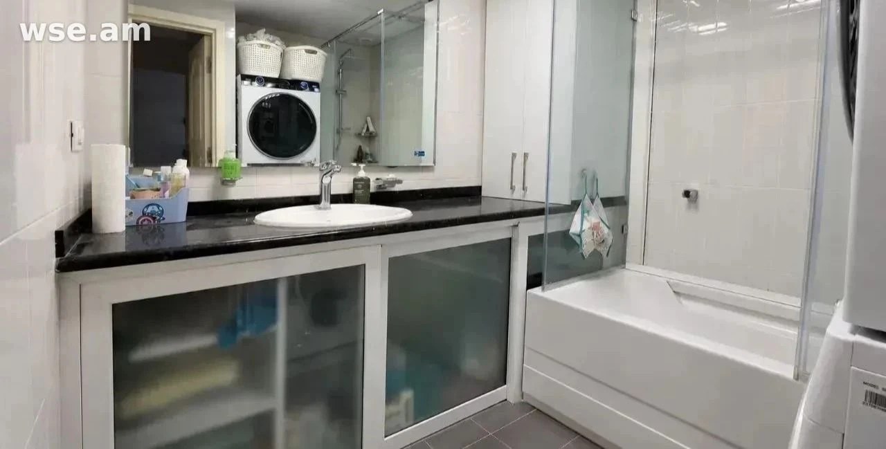 3-комн., 106 м², 8/9 эт., улица Айгедзора